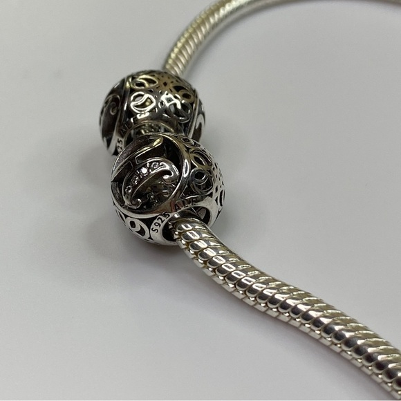 Sterling Silver Vintage Letter H Charm - Picture 3 of 8